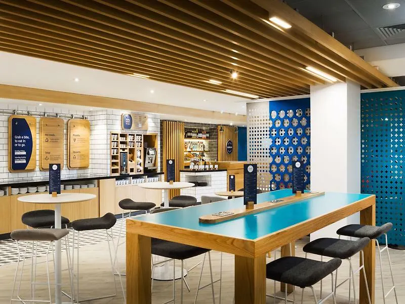 Holiday Inn Express London-Ealing, An Ihg Hotel 3*, London